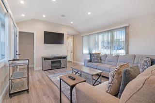 Lake Panamoka Bliss 3BR High End Home Lakeside Pristine Views - - 1