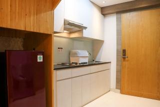 Nice 2BR Apartment at Maqna Residence By Travelio - Jakarta - 7
