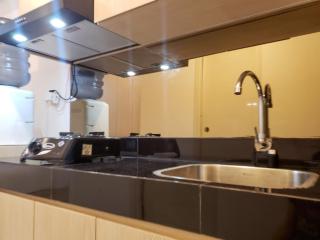 Cozy and Nice Studio at Tokyo Riverside PIK 2 Apartment By Travelio - Rawalembang - 3