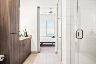 Luxurious New Unit 1Bd1Ba Pool, Golf Sim - Austin - 9
