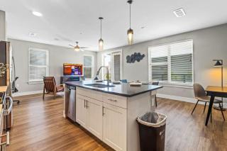 Fascinating 2BD 2BA w Beautiful Pool in Fort Worth - Fort Worth - 7