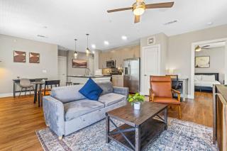 Fascinating 2BD 2BA w Beautiful Pool in Fort Worth - Fort Worth - 5