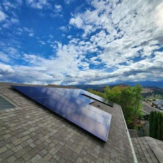 Licensed 2-Bedroom Suite Eco-Friendly Solar Home - 7