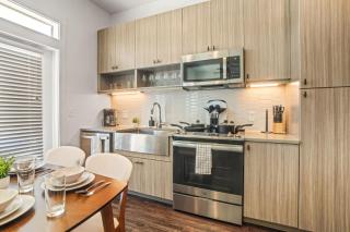 Urban Oasis 1B 1BR Apartment - 7