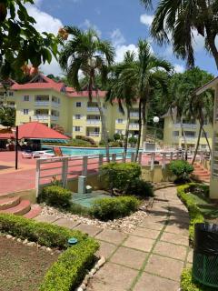 Quaint Sleep Apartment at Mystic Ridge Ocho Rios - Ocho Rios - 4