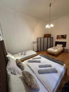 The Stylish Central Stay - Budapest - 6