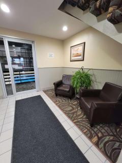 SureStay Plus Hotel by Best Western Grand Island - Grand Island - 9