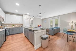 Charming 3BD 2BA with Beautiful Pool in Fort Worth - Fort Worth - 4