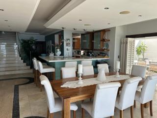 Villa on the Bay - Stompneusbaai - 1
