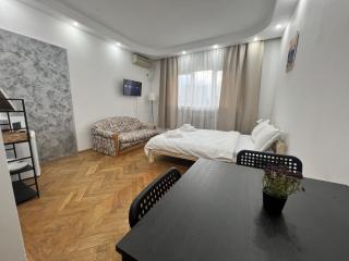 Heart of Bucharest Studio - 9