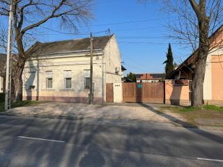Cozy apartment close to M0 way - Budapest - 2