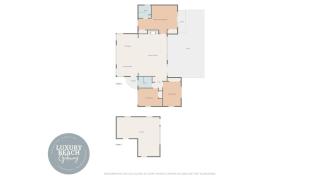 Sea Breeze Paradise: Beachfront & Panoramic Views - Southold - 3