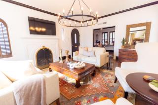 Villa de Siglo-Century Villa - Abilene - 7