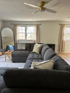 The House On Kings Corner - Mansfield - 8