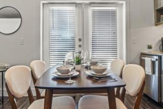 Luxurious New Unit Studio2Ba Pool, Golf Sim - Austin - 6
