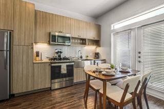 Luxurious New Unit Studio2Ba Pool, Golf Sim - Austin - 4