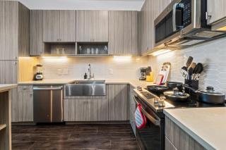 Luxurious New Unit 1Bd1Ba Pool - Austin - 4
