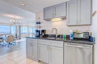 Penthouse Views #C11 - Ormond Beach - 4