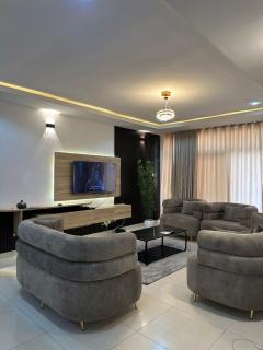Deluxe Home - Lagos - 4