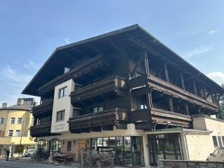 Andys Secret Apartment - 5