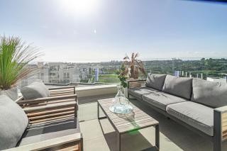 LM362B - 2 BR penthouse with large sundeck - Estepona - 0