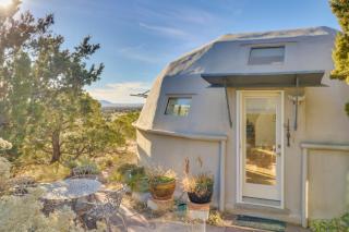Santa Fe Geo Dome with Trail Access and Views - Santa Fe - 0