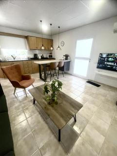 Cosy Refurbished Apt City Centre - Limassol - 9