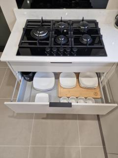New Stylish 4-Bed-WiFi-Free Parking - Leamington Spa - 1