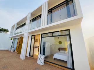 Residence NKAMSAO EBOUMBOU Piscine et Luxe Yaoundé - Yaoundé - 9