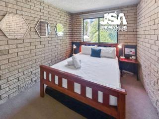 Central Park 3 - Jindabyne - 1