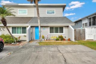 Beach House Retreat - 8