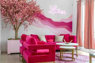 Downtown Houston 3BR Bachelorette Escape - 1