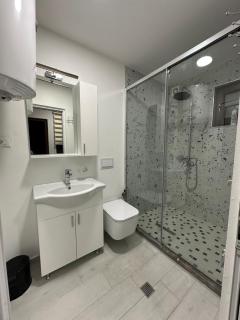 Korca Central Apartment - 7