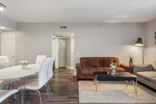 Modern Santa Monica 2Bedrooms with Jacuzzi &Parking - Los Angeles - 6
