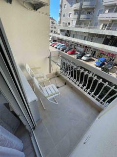 City Center Apartment - 4