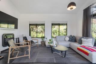 Mike's - A Luxurious Cabin Surrounded By Nature - Kangaroo Valley - 2