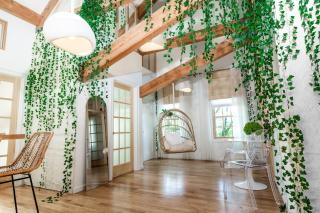 Light filled zen 3BR Penthouse - 7 min to Westport - 7