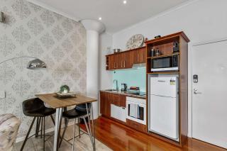 Viaduct apartment with a balcony - Auckland - 7
