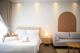 7 Mossaz skypool 5mins to 1U and Ikea atEmpire City - 7