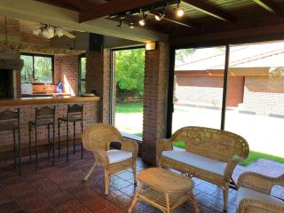 Casa en Piriápolis, Barrio Country - 2