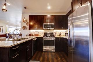 Sail Lofts 101 condo - 6