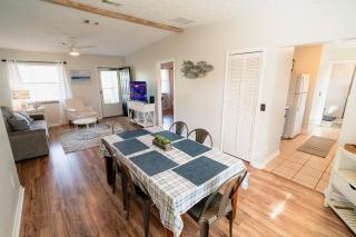 Beautiful home close to the Beach and Mayo Clinic - 1