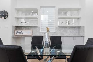 Luxurious 3 Bed3 Bath near Downtown Houston - 5