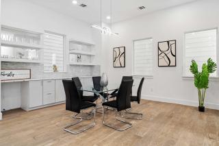 Luxurious 3 Bed3 Bath near Downtown Houston - 3