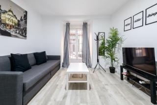 Apartamento Moderno y Céntrico en el Vibrante Lavapies - Madrid - 0