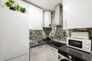 Apartamento Moderno y Céntrico en el Vibrante Lavapies - Madrid - 1