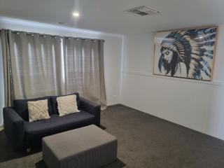 Private Room cbd Airport 20 min - Truganina - 8
