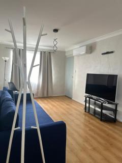 Lakeside living - Perth - 7
