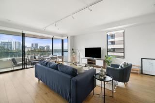 The Grove - Convenient Riverside Living - Sydney - 0