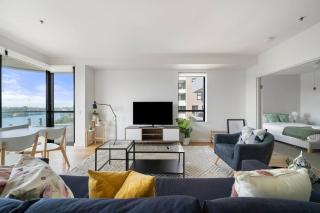 The Grove - Convenient Riverside Living - Sydney - 4